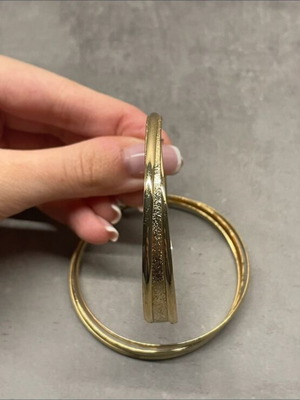 Y2K golden hoop earrings Jewelor like new, triple hoop effect