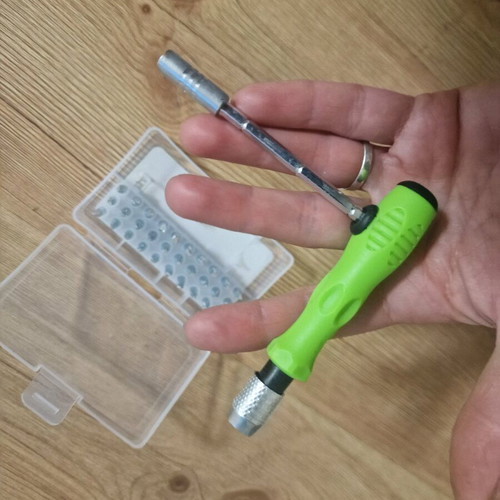 Precision screwdriver set 32-in-1 new with extension and bits