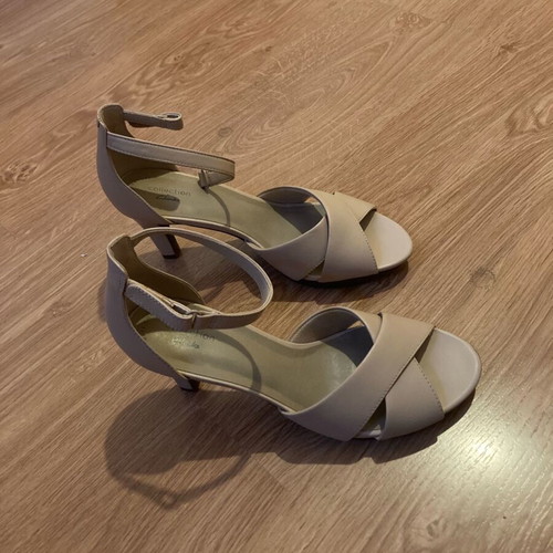 Clarks Adriel Cove women's sandals new, beige, size 39.5