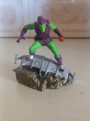 Marvel Green Goblin figure like new