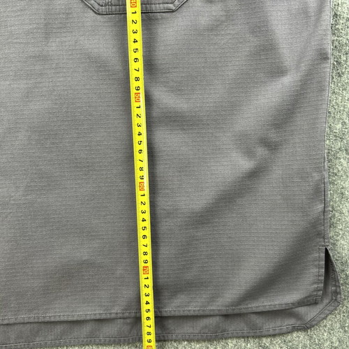 Carhartt Wip men's XL gray T-shirt with pockets used, medical workwear
