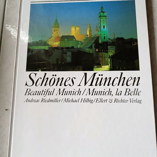 Beautiful Munich trilingual book like new
