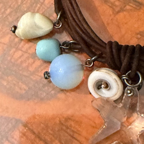 Bracelet with silver clasp and semi-precious stones like new, length 19 cm