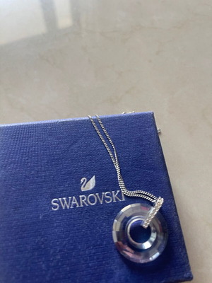Μενταγιόν Swarovski καινούργιο, ασημί