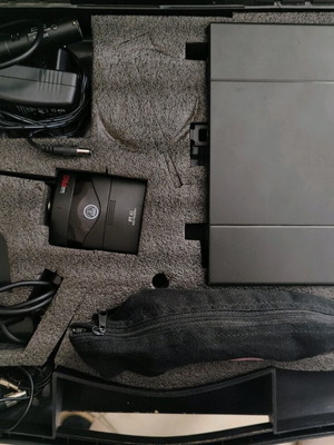 AKG ασύρματο μικρόφωνο C518 με πομποδέκτη SR40 μεταχειρισμένο πακέτο