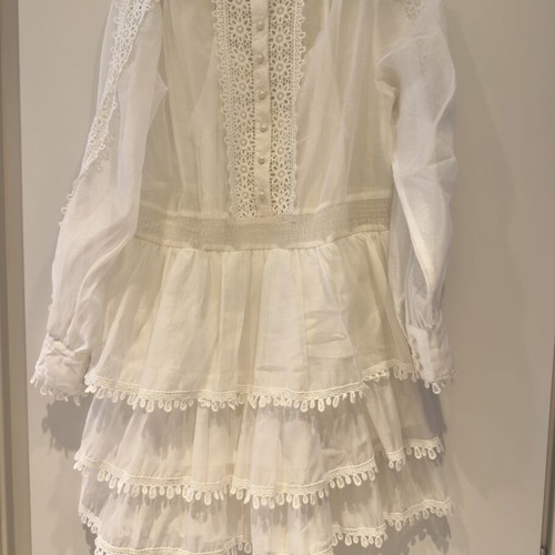 Parisian dress with lace like new, white, size M