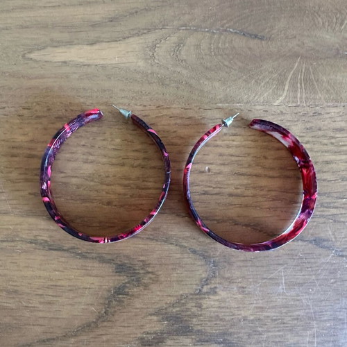 Lightweight hoops in wine red, like new