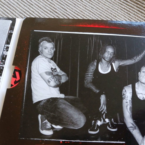 The Prodigy Invaders Must Die CD like new