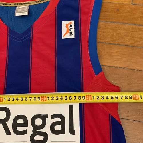 Barcelona Nike 2011-12 Navarro Small men's jersey used authentic