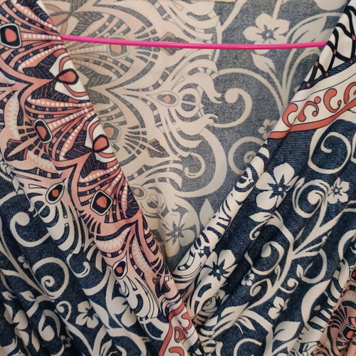 Maxi dress new with blue and pink patterns, size L