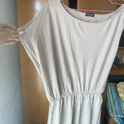 Beige maxi dress one size sleeveless with elastic waist like new