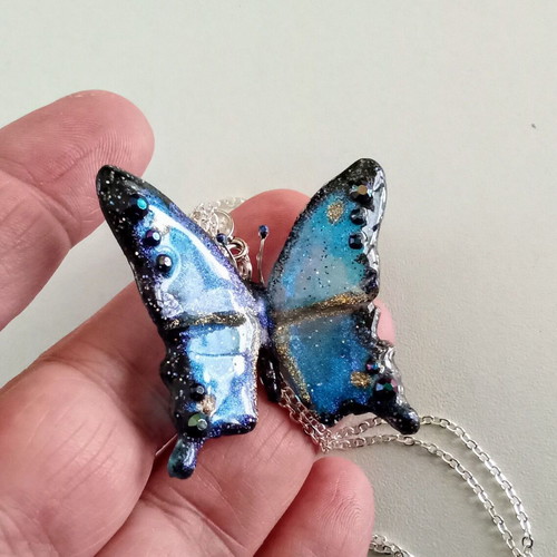 Handmade butterfly necklace new, blue shades, 45 cm chain