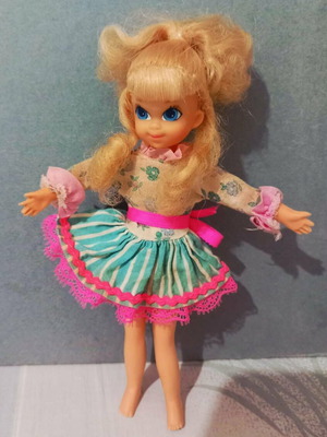 Barbie Doll Lori Pretty Pairs 1969 like new