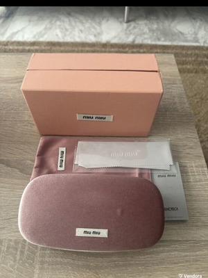 Miu Miu glasses case with accessories, pink