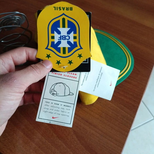 Nike Brazil CBF Snapback cap new with tag yellow-green