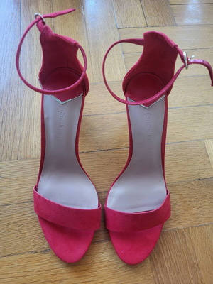 Stradivarius red women's sandals size 39, new