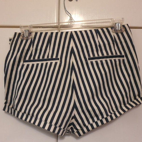 Bershka striped shorts like new, white and blue, size XL