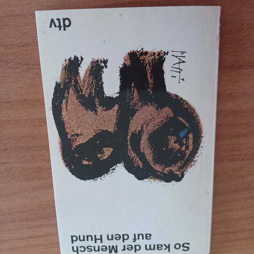 Book about dogs in German used
