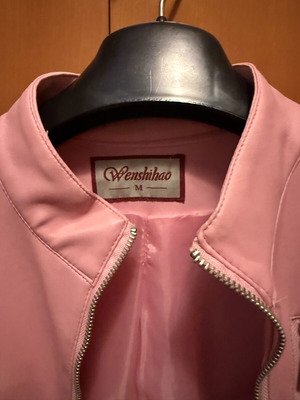 Leather jacket like new, pink, size M