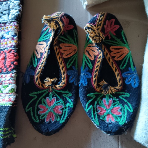 Traditional collectible children's pasoumia used No 2