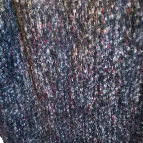 Zara thick scarf new, black with red threads