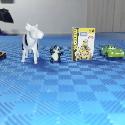 Set of 7 toys like new