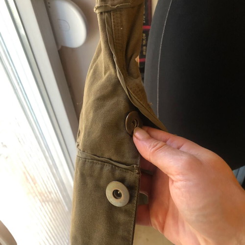 Military Cropped Jacket Thesis like new in khaki color