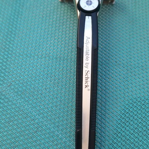 Schick Dial Single-Edge Razor Adjustable like new