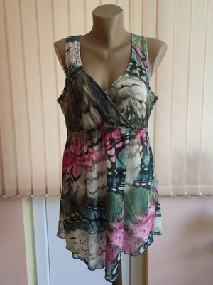 Bandolera Multi-Color Abstract Print Sheer Sleeveless Tunic Top XL/XXL like new