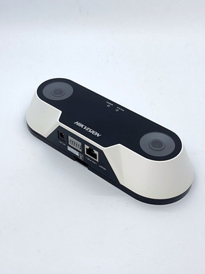 Hikvision iDS-2CD6810F/C 3D Binocular People Counting IP Camera like new