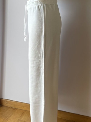 BdTk White Tracksuit