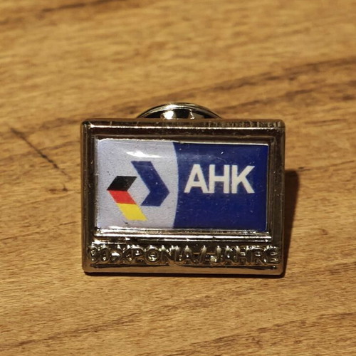 Pins used 90's decade collection