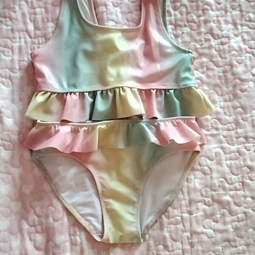H&M girls' swimsuit like new, size 6-8 years, colorful