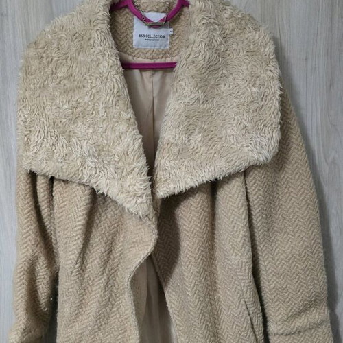 BSB draped coat beige like new