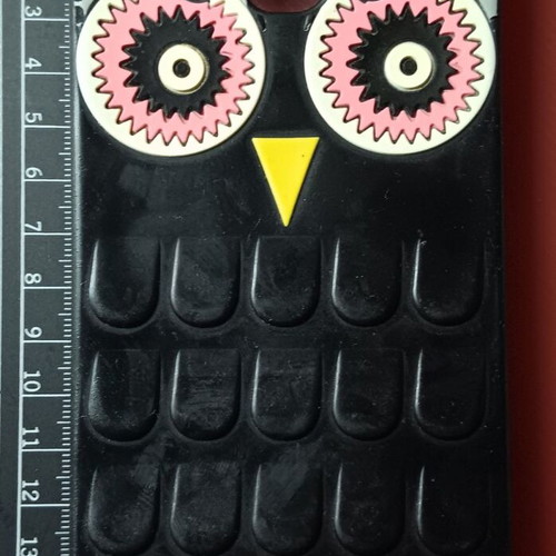 Plastic phone case used with owl design