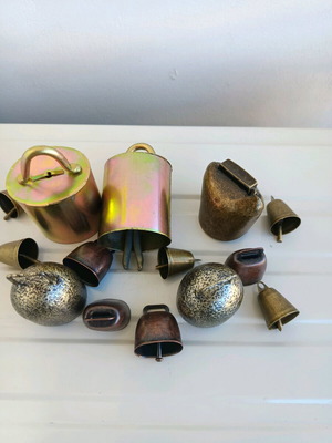 Animal brass bells collection of 14 pieces like new