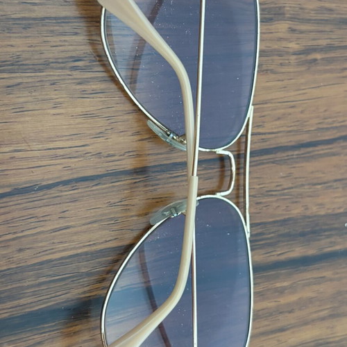 Vintage sunglasses set Guess and Rayban used, red multicolor