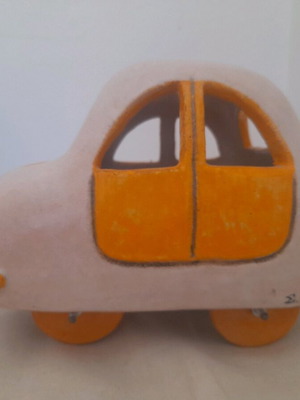 Ceramic decorative car Sofia Trigoni like new