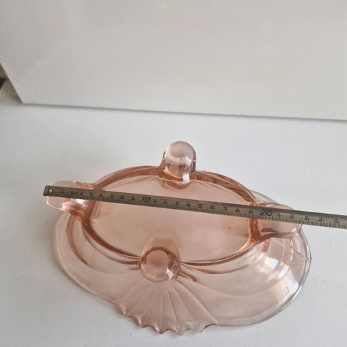 Fruit bowl in salmon color vintage in very good condition