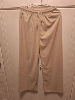 Εκρού Παντελόνα Καινούργια, Ψηλόμεση με Ελαστική Μέση και Κορδόνι