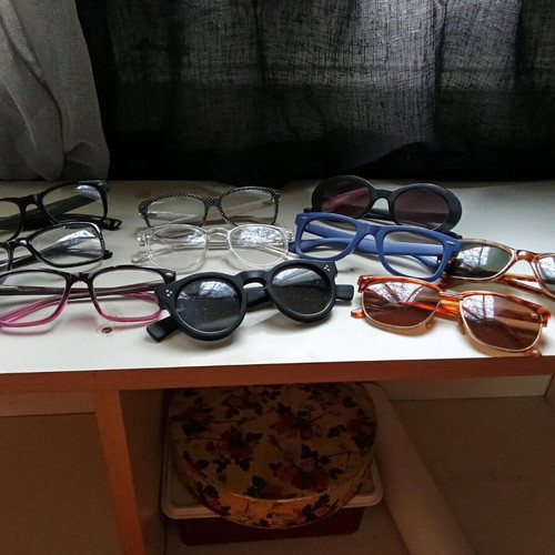 Glasses set like new, sunglasses and optical frames