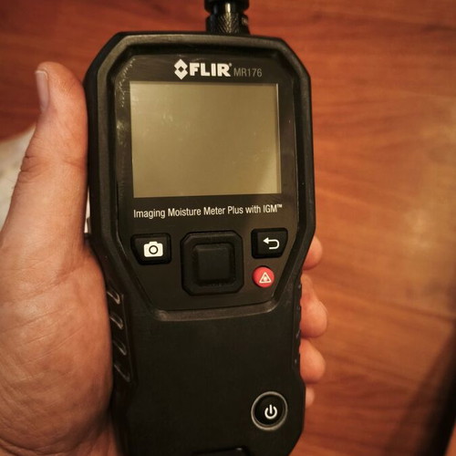 FLIR MR176 Moisture Meter with Thermal Camera like new