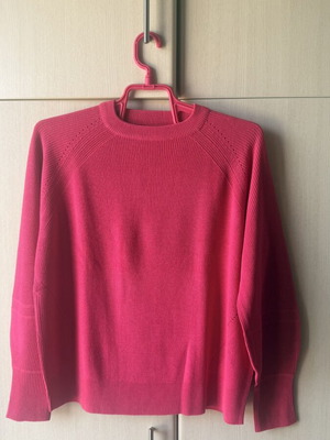 Sfera Casual knitted sweater like new, fuchsia, size M