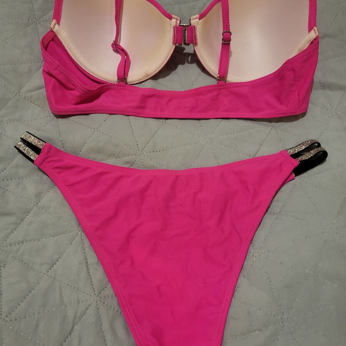 Bikini fuchsia with silver details like new, size M