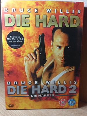 Die Hard 1 & 2 DVD box set with English subtitles and bonus disc