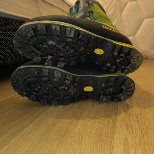 Zamberlan Hiking Boots Size 43 Like New