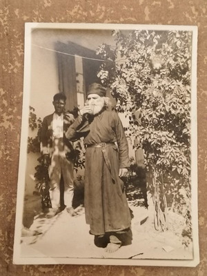 Φωτογραφία Κρασοκατανύξη μεταχειρισμένη, ιερέας στο πανηγύρι της Μακρυμάλης