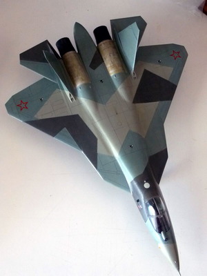 Πλαστικό μοντέλο SU-57 Felon κλίμακα 1/72 καινούργιο