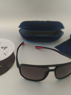 Gianni sunglasses pte 2171 p1 used with case