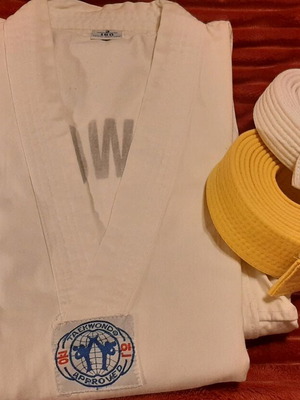 Tae Kwon Do uniform used for height 1.60m with two belts